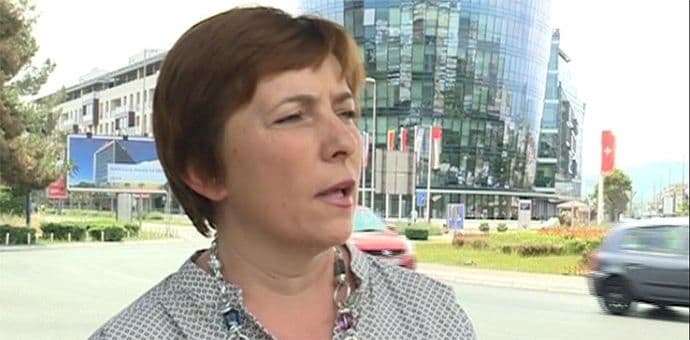 Savković privedena u Sud za prekršaje Savković privedena u Sud za prekršaje