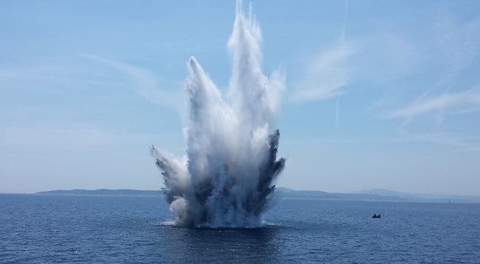 Dinamitaška gnijezda Dinamitaška gnijezda