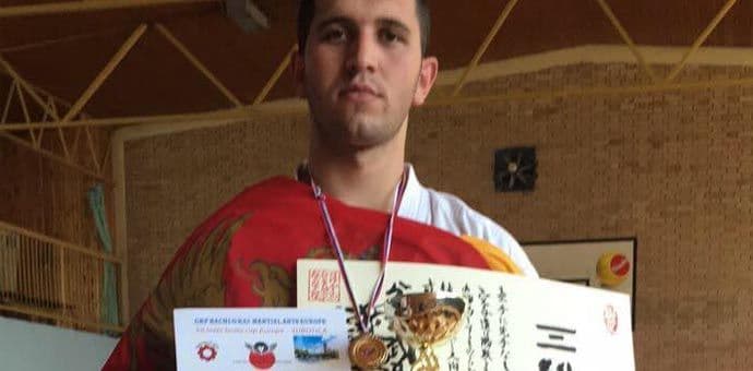 Mehović trijumfovao u Subotici i najavio meč za evropsku titulu Mehović trijumfovao u Subotici i najavio meč za evropsku titulu