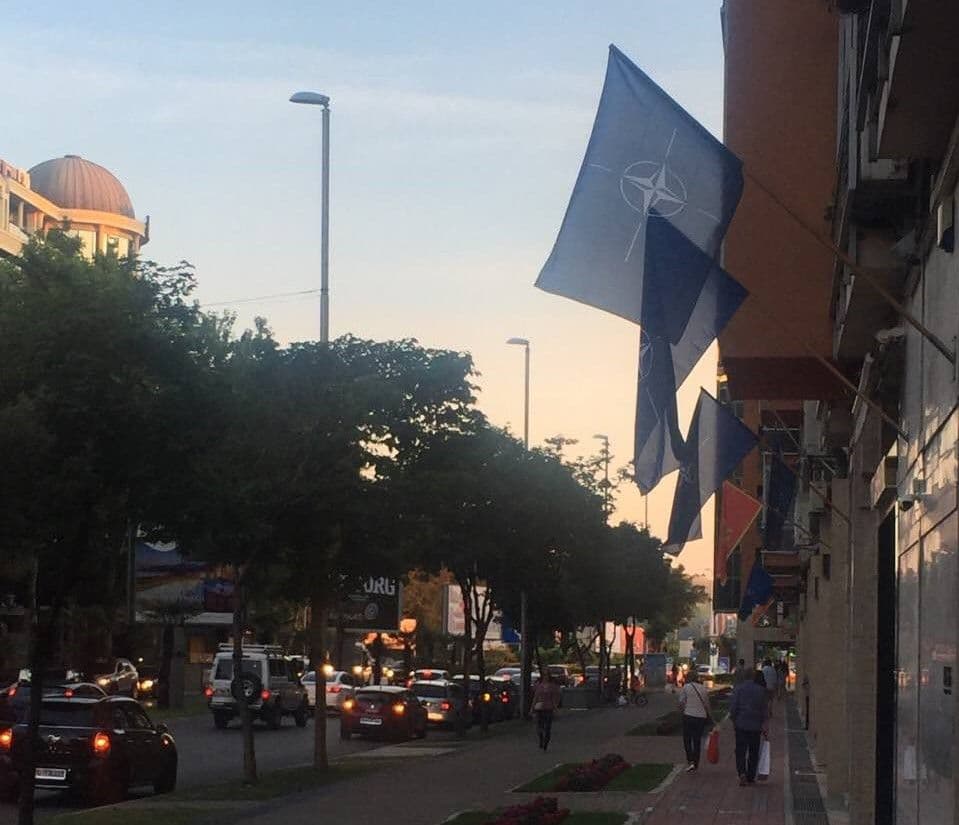 U čast članstva: Zastave NATO-a u Podgorici U čast članstva: Zastave NATO-a u Podgorici
