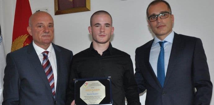 Hodžić, Milačić i Dubljević dobitnici nagrada za najbolje sportiste Hodžić, Milačić i Dubljević dobitnici nagrada za najbolje sportiste