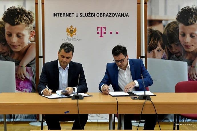 Besplatan internet u 250 škola: U planu proširenje i povećanje brzine Besplatan internet u 250 škola: U planu proširenje i povećanje brzine