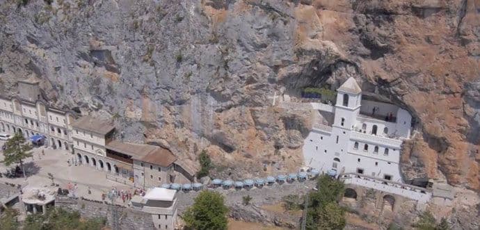 Objašnjenje incidenta kod manastira Ostrog Objašnjenje incidenta kod manastira Ostrog