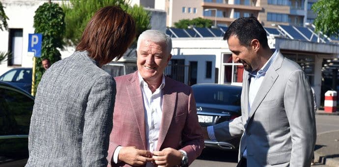 Marković na otvaranju obnovljenog Hotela „Aleksandar“ Marković na otvaranju obnovljenog Hotela „Aleksandar“