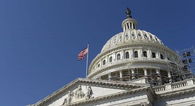 Senatori dogovorili novi paket sankcija Rusiji Senatori dogovorili novi paket sankcija Rusiji