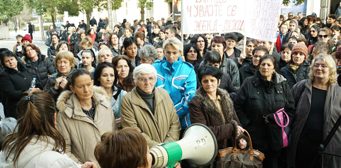 Majke koje su primale naknadu od 17. jula da rješavaju status Majke koje su primale naknadu od 17. jula da rješavaju status