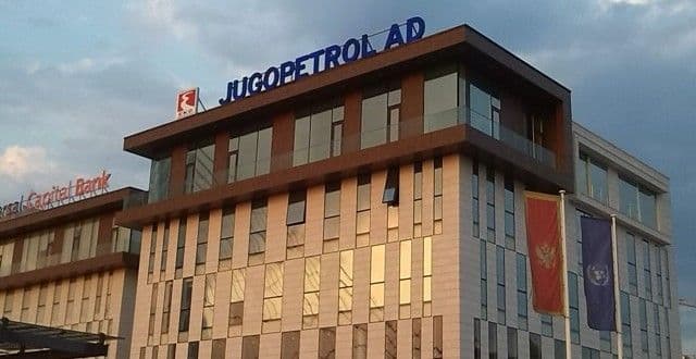 Manjinski akcionari Jugopetrola nezadovoljni predloženom dividendom Manjinski akcionari Jugopetrola nezadovoljni predloženom dividendom