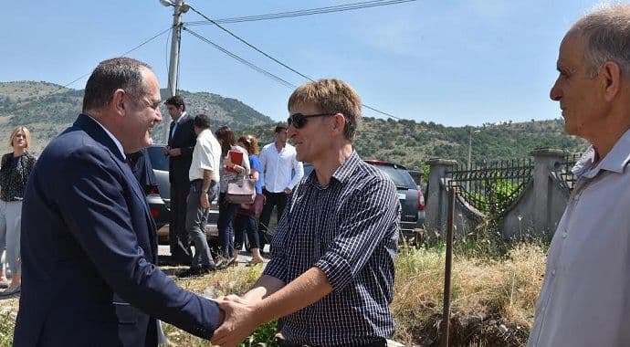 Simović: Vratili smo sa granice tri pošiljke pune pesticida Simović: Vratili smo sa granice tri pošiljke pune pesticida