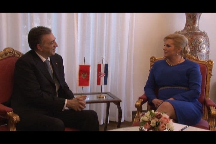Grabar-Kitarović čestitala punopravno članstvo Crne Gore u NATO Grabar-Kitarović čestitala punopravno članstvo Crne Gore u NATO