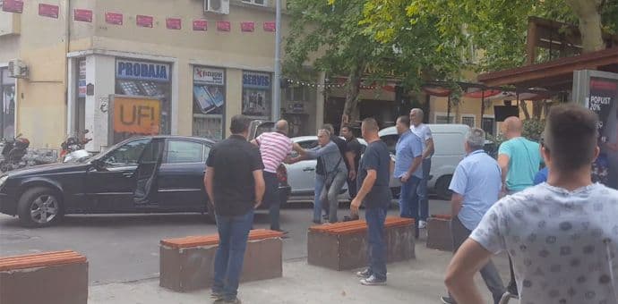 Aković traži ukidanje pritvora Zlatičaninu, Čekaju i Šunjeviću Aković traži ukidanje pritvora Zlatičaninu, Čekaju i Šunjeviću