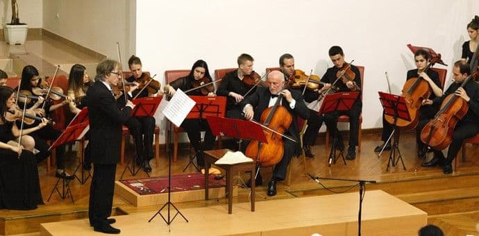 Godišnji koncert Muzičke škole "Andre Navara" Godišnji koncert Muzičke škole "Andre Navara"