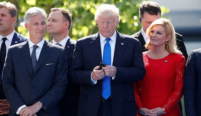 Grabar-Kitarović: Guranje u prve redove sa Trampom je moj posao Grabar-Kitarović: Guranje u prve redove sa Trampom je moj posao