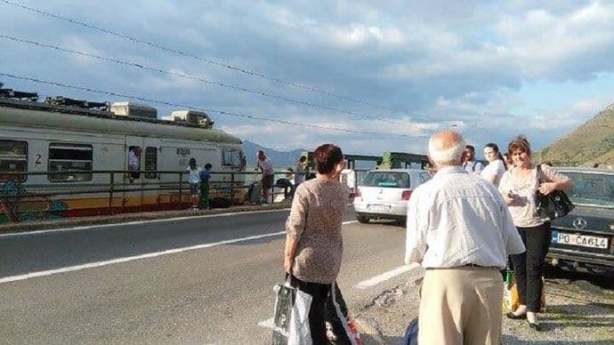 Voz kasni više od tri sata Voz kasni više od tri sata