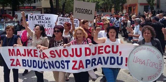 Korisnice naknada za majke : Nećemo odustati od zahtjeva Korisnice naknada za majke : Nećemo odustati od zahtjeva