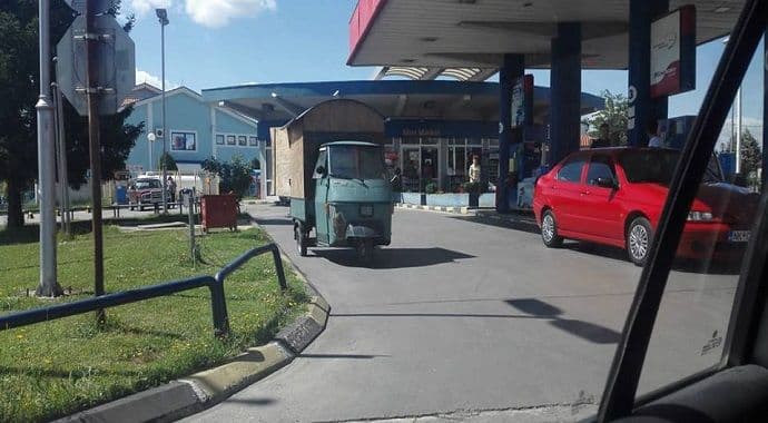 Za sreću dovoljna su tri točka - trenutna stanica Nikšić Za sreću dovoljna su tri točka - trenutna stanica Nikšić