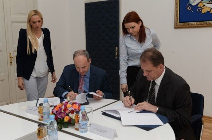 STIJEPOVIĆ: Partnerstvom sa IFC-om do kapitalnog infrastrukturnog projekta STIJEPOVIĆ: Partnerstvom sa IFC-om do kapitalnog infrastrukturnog projekta