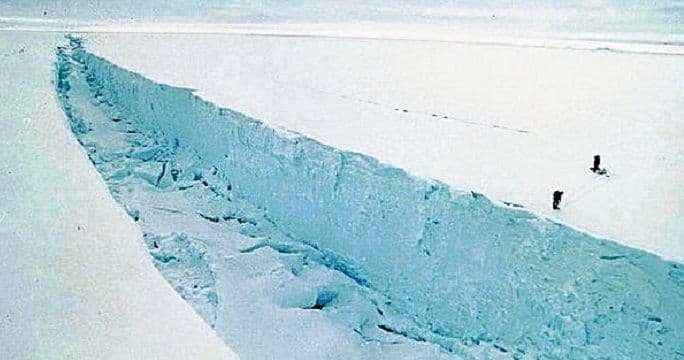 Neminovno odvajanje velike ledene ploče Larsen C Neminovno odvajanje velike ledene ploče Larsen C