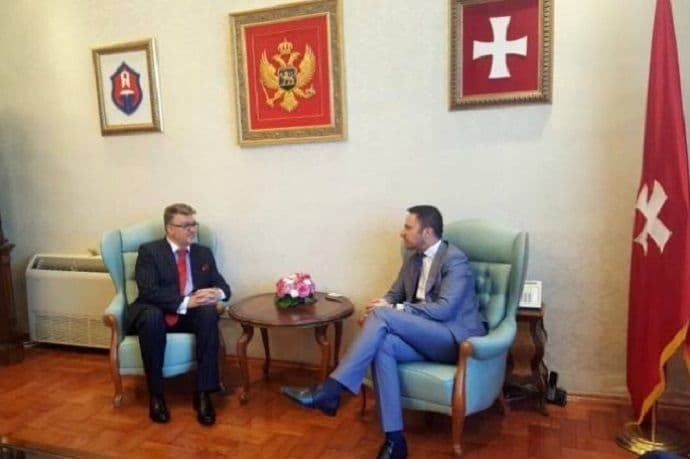 Hrvatski ambasador posjetio Cetinje Hrvatski ambasador posjetio Cetinje