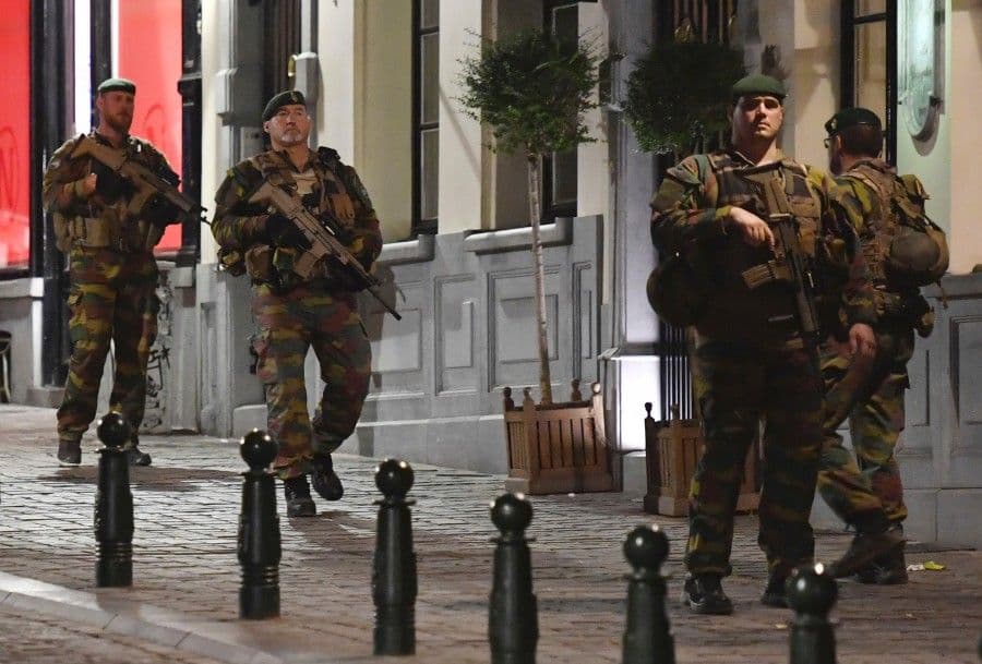 Racije u Briselu, četiri uhapšena Racije u Briselu, četiri uhapšena