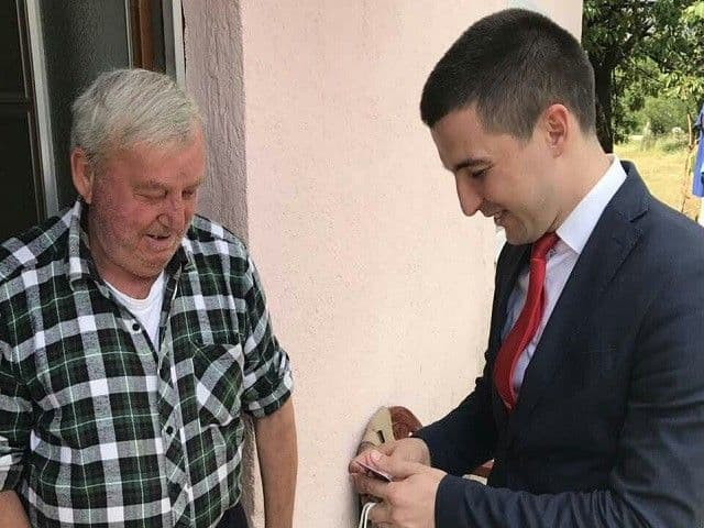 Demokrate: Nervoza u redovima DPS-a Demokrate: Nervoza u redovima DPS-a