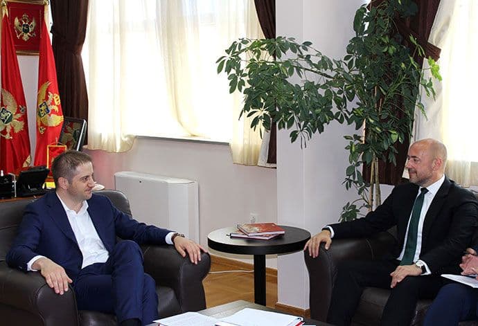 Šehović i Perks: Zajednički mijenjali svijest o važnim pitanjima iz obrazovanja Šehović i Perks: Zajednički mijenjali svijest o važnim pitanjima iz obrazovanja