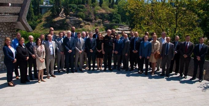 Održan XI godišnji sastanak sa oficirima za vezu i policijskim atašeima Održan XI godišnji sastanak sa oficirima za vezu i policijskim atašeima