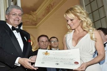 PODGORIČARENJE: Lažno visočanstvo