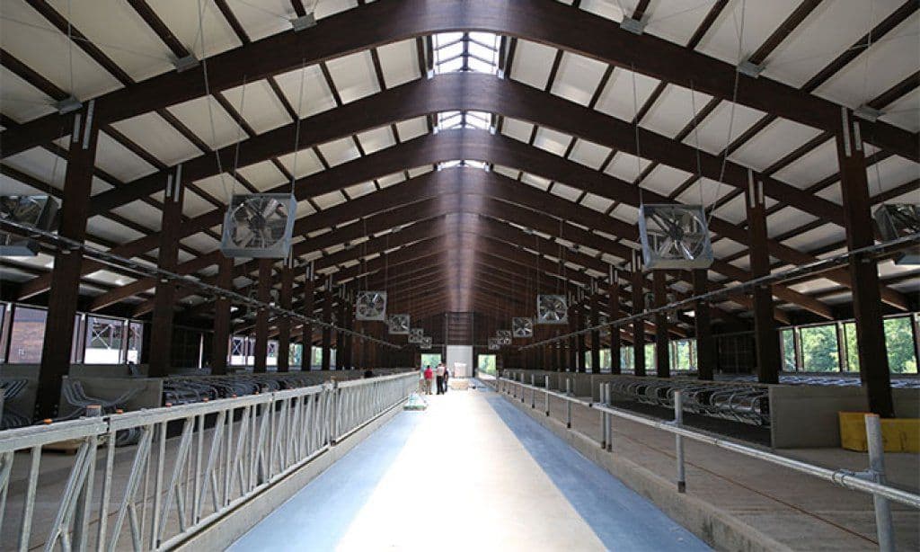 Izgradnja mljekare u Pavinom Polju u završnoj fazi Izgradnja mljekare u Pavinom Polju u završnoj fazi