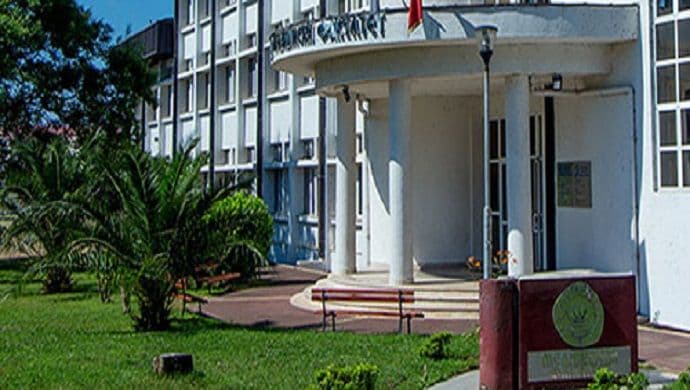 Upisna politika Medicinskog fakulteta po potrebama tržišta Upisna politika Medicinskog fakulteta po potrebama tržišta