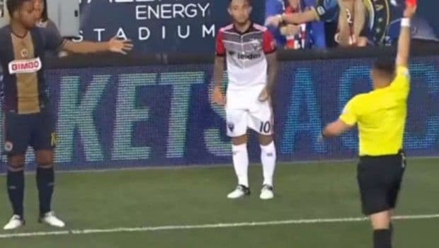 Amerika bruji o fer-plej potezu fudbalera sa Balkana Amerika bruji o fer-plej potezu fudbalera sa Balkana