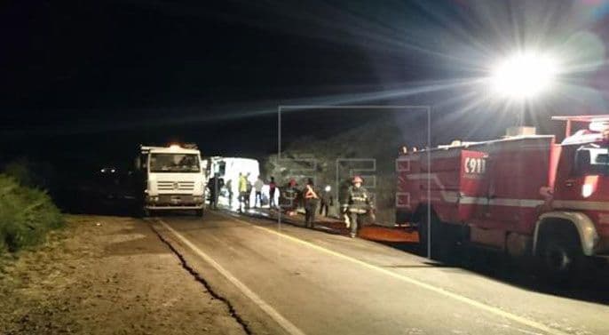 Nesreća u Argentini, 15 mrtvih, 21 osoba povrijeđena Nesreća u Argentini, 15 mrtvih, 21 osoba povrijeđena