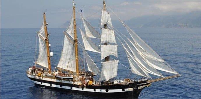 Posjetite italijanski jedrenjak "Palinuro" u Tivtu i Kotoru Posjetite italijanski jedrenjak "Palinuro" u Tivtu i Kotoru