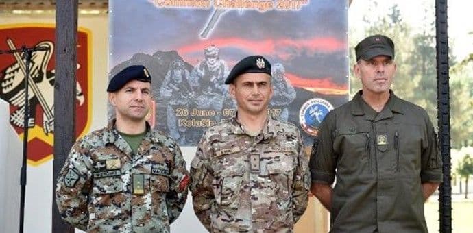 Pripanici austrijske, makedonske i crnogorske vojske na vježbi "Zajednički izazov 2017" Pripanici austrijske, makedonske i crnogorske vojske na vježbi "Zajednički izazov 2017"