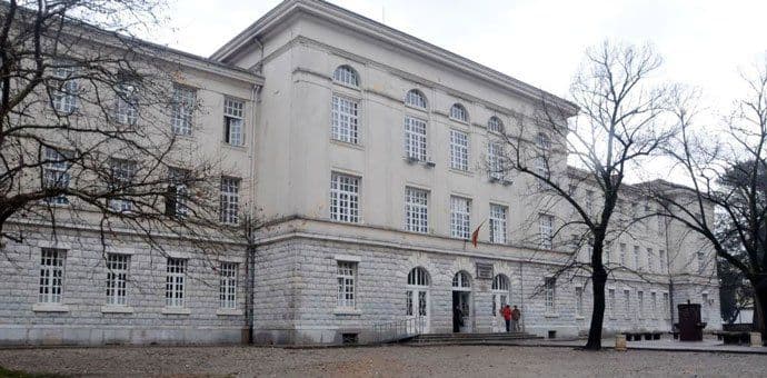 Za energetsku efikasnost tri škole 2,8 miliona Za energetsku efikasnost tri škole 2,8 miliona