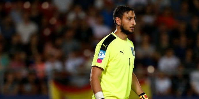 Gotova sapunica oko Donarume, dobio više para i zaposlio brata Gotova sapunica oko Donarume, dobio više para i zaposlio brata