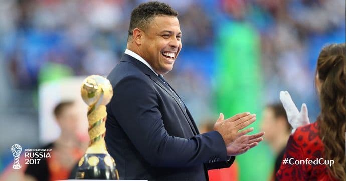 Dvije fudbalske legende na jednoj slici Dvije fudbalske legende na jednoj slici