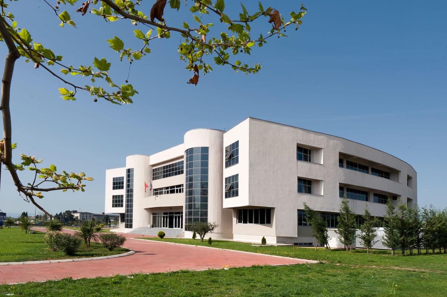 UNIVERZITET: Preko softvera provjeriće Bečićev magistarski rad UNIVERZITET: Preko softvera provjeriće Bečićev magistarski rad