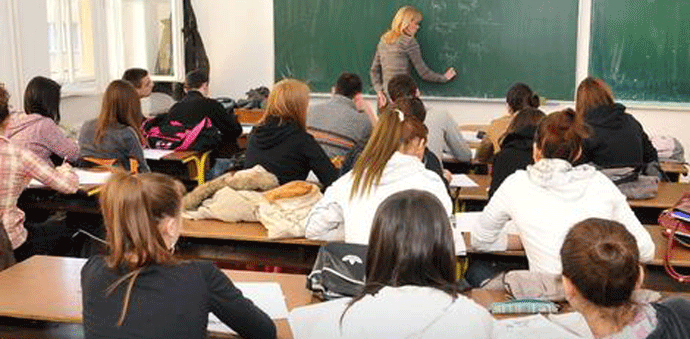 Upisano 6.797 srednjoškolaca, značajno interesovanje za stručne programe Upisano 6.797 srednjoškolaca, značajno interesovanje za stručne programe