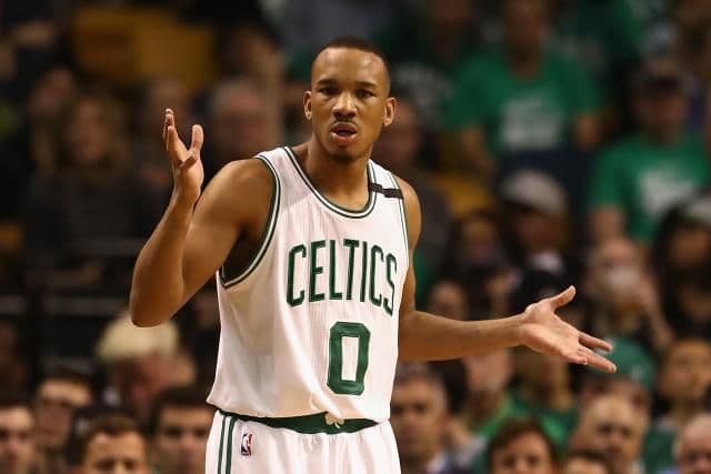 Bredli u Detroitu, Markus u Bostonu, Hejvordu 128m Bredli u Detroitu, Markus u Bostonu, Hejvordu 128m