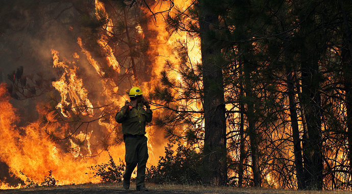Veliki požar blizu Mančestera Veliki požar blizu Mančestera