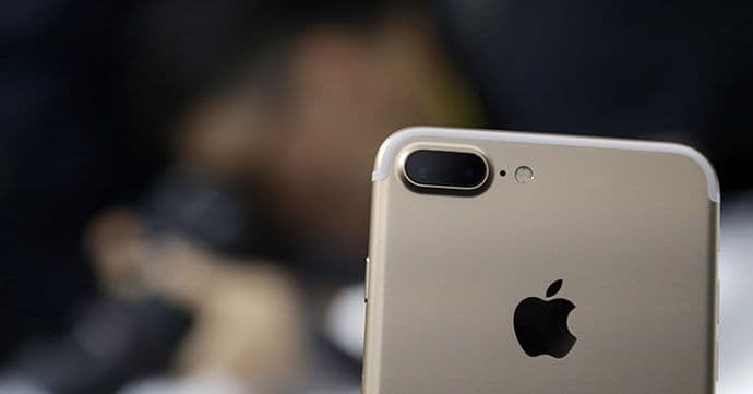 Od Ljubiše i Šakovića oduzeti kriptovani telefoni Od Ljubiše i Šakovića oduzeti kriptovani telefoni