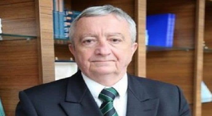 Nikolić: Spor na štetu mladih Nikolić: Spor na štetu mladih