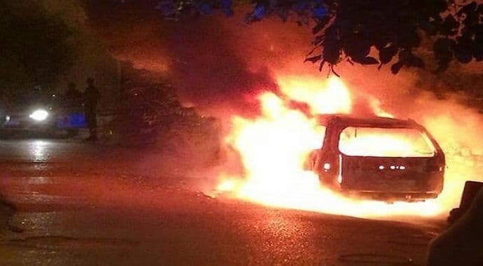 Gorjeli i automobili u Podgorici (FOTO) Gorjeli i automobili u Podgorici (FOTO)