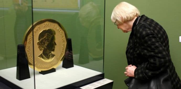 Berlin: Racije i hapšenja zbog krađe zlatnika iz muzeja Berlin: Racije i hapšenja zbog krađe zlatnika iz muzeja