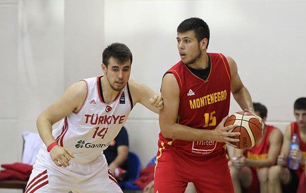 Crna Gora na startu protiv Turske Crna Gora na startu protiv Turske