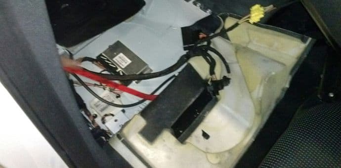 Albanci uhapšeni pri pokušaju šverca 10 kg heroina Albanci uhapšeni pri pokušaju šverca 10 kg heroina