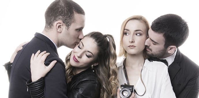 Grad teatar: "Bliskost" na sceni između crkava Grad teatar: "Bliskost" na sceni između crkava