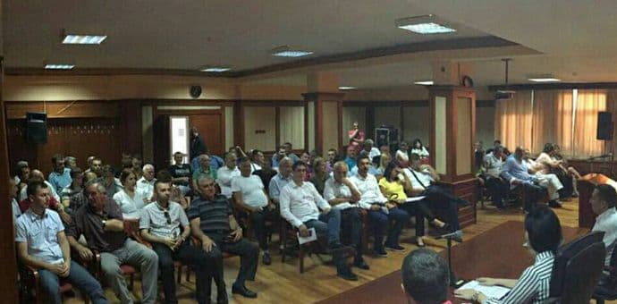 Demokrate pljevaljskom DPS-u: Nije vam krivo što rastemo, već što to radimo na vaš račun Demokrate pljevaljskom DPS-u: Nije vam krivo što rastemo, već što to radimo na vaš račun