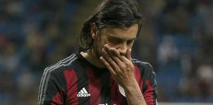 Osvojio "Zlatnu boginju", a traži klub putem oglasa Osvojio "Zlatnu boginju", a traži klub putem oglasa