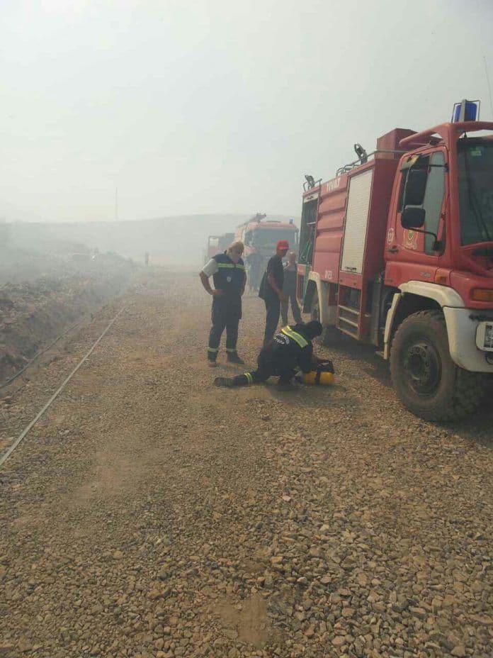 Dramatično kod Đuraševića: Vatrogasci spašavaju kuće (VIDEO) Dramatično kod Đuraševića: Vatrogasci spašavaju kuće (VIDEO)